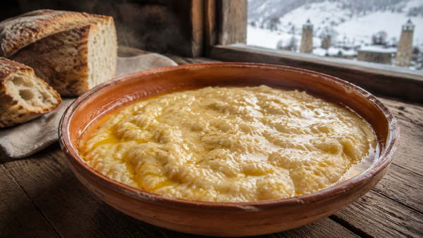 Khavitsi, traditional Tushetian dish of cottage cheese and clarified butter