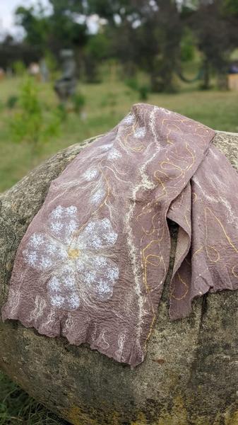 Felted Scarf Masterclass. Изображение предоставлено: &copy; ირიათონი