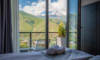 Step Inn Hotel Kazbegi 4*